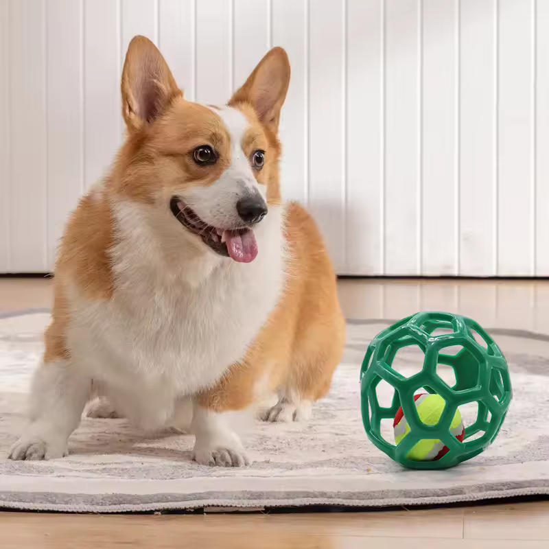 Wholesale Interactive Elastic TPR Plastic Dog Ball Bite Resistant Christmas Ball Design for Pet Movement & Playing Toys