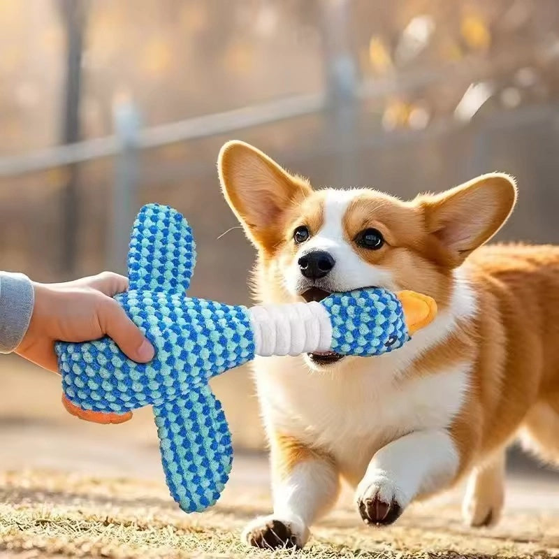 Cute toy dog chewing toy plush animal toy wild goose is suitable for small, medium and large dogs to clean their teeth.